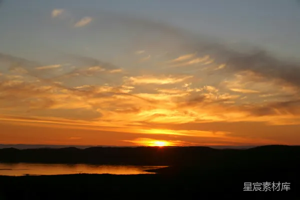高清摄影 夕阳下的宁静湖光