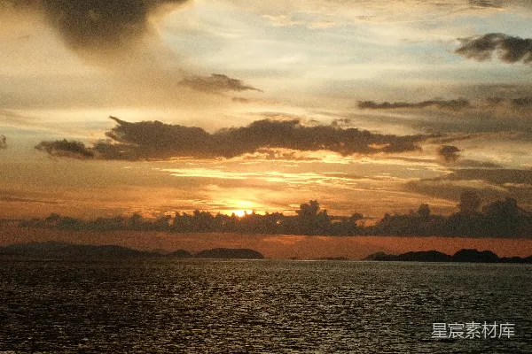 高清摄影 夕阳下的宁静海景