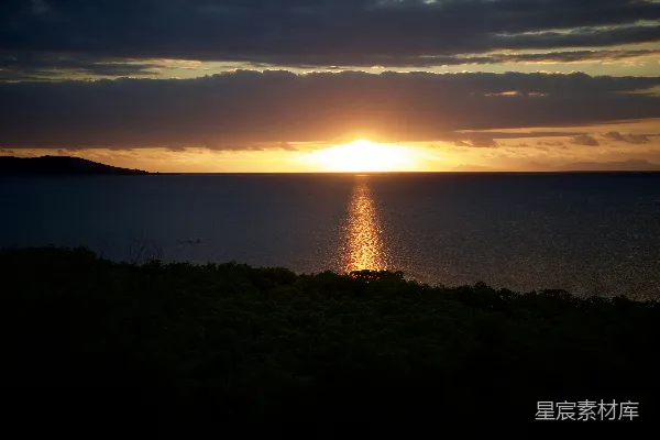 高清摄影 夕阳下的宁静海景