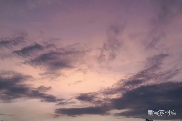高清摄影 黄昏的天空与建筑剪影