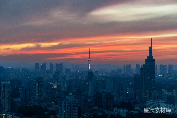 高清摄影 夕阳下的城市剪影