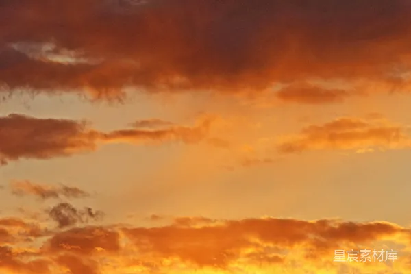 高清摄影 夕阳下的云层