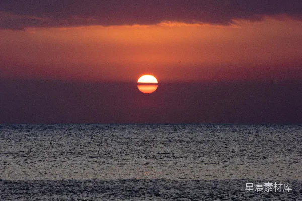 高清摄影 夕阳下的海景
