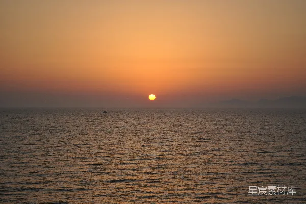 高清摄影 夕阳下的宁静海景