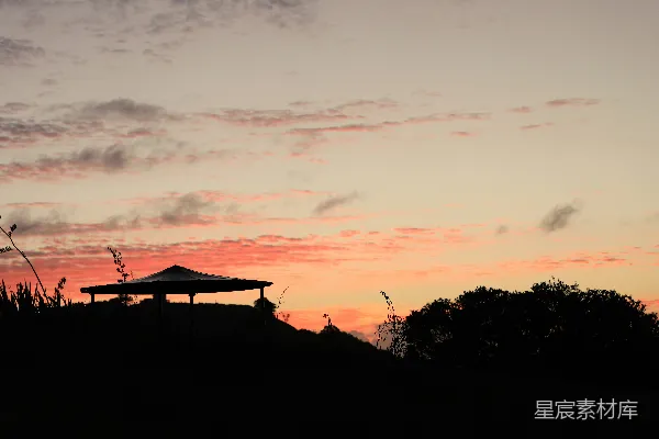高清摄影 夕阳下的凉亭