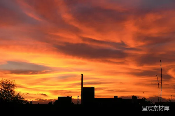 高清摄影 夕阳下的工业剪影