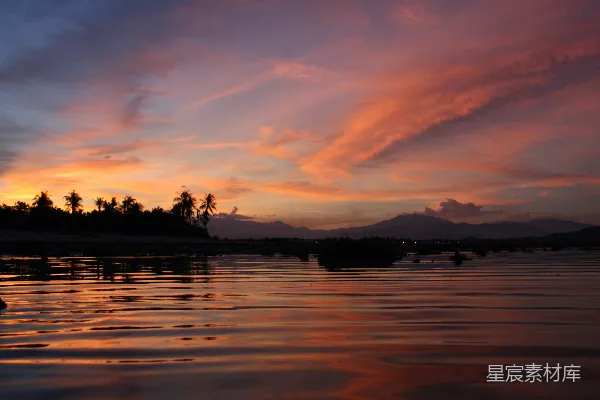 高清摄影 夕阳下的宁静海滩