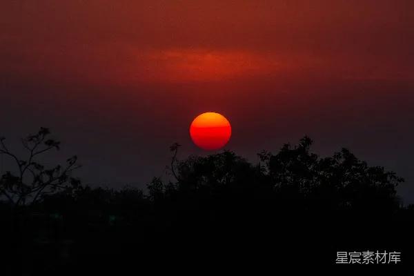 高清摄影 日落时分的静谧风景