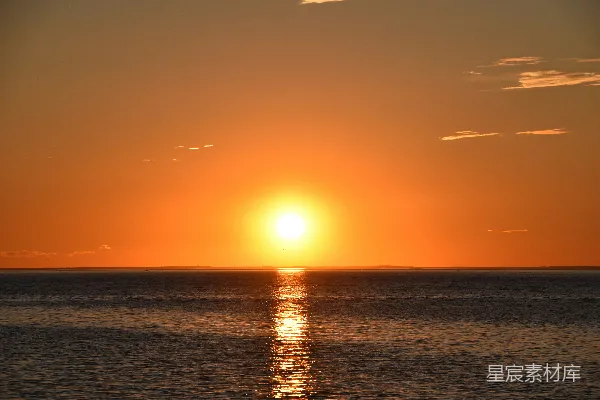 高清摄影 海平面上的金色夕阳