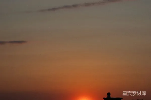 高清摄影 夕阳西下，城市剪影