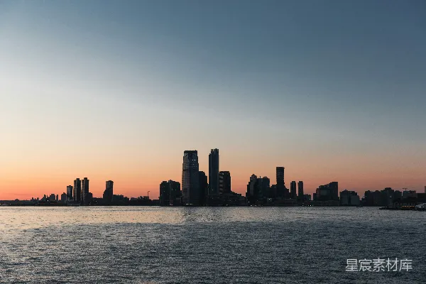 高清摄影 夕阳下的都市天际线