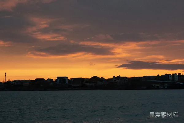 高清摄影 夕阳下的宁静海港