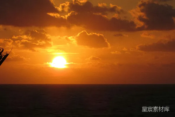 高清摄影 海上的夕阳