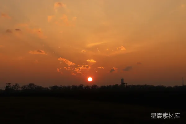 高清摄影 夕阳下的宁静田园