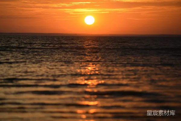 高清摄影 夕阳下的海面