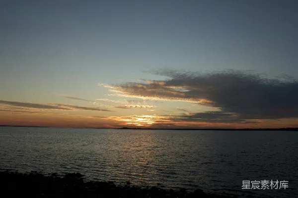 高清摄影 夕阳下的宁静海景