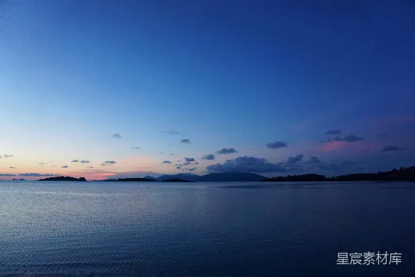 高清摄影 日落时分的宁静湖景