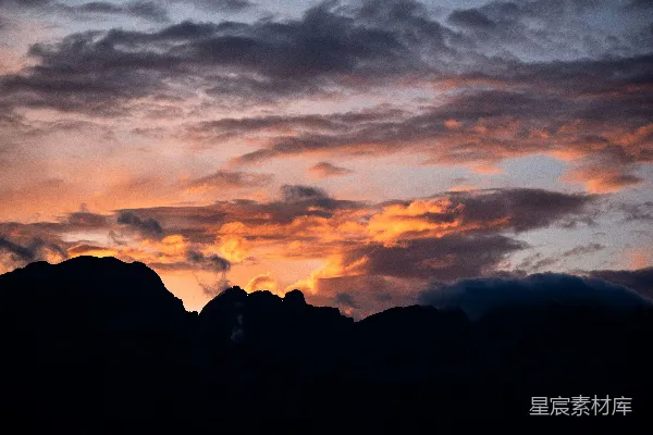 高清摄影 山脊上的夕阳