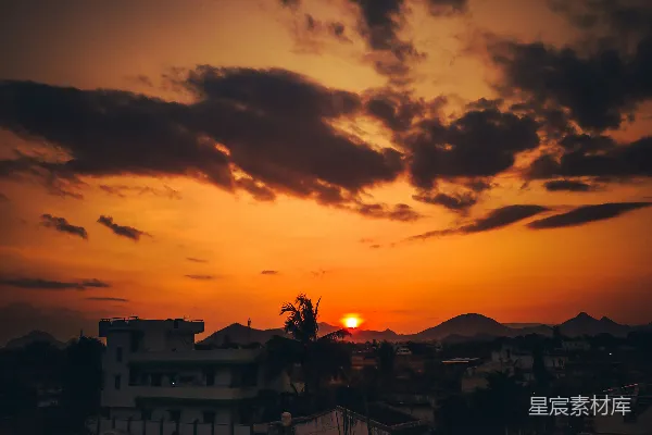 高清摄影 夕阳下的城市剪影