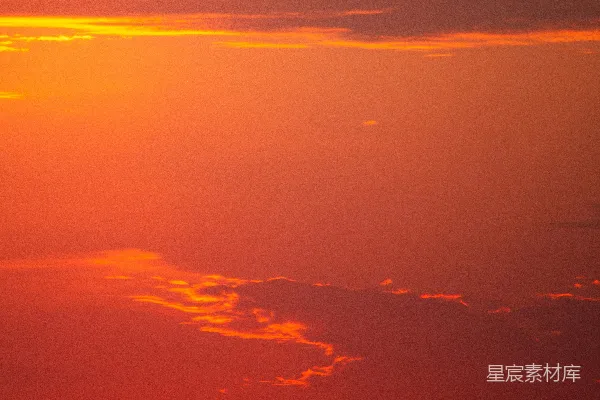 高清摄影 夕阳西下，云海壮观