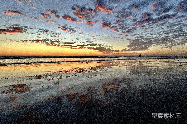 高清摄影 夕阳下宁静的海滩