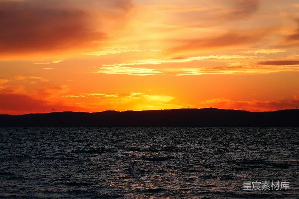 高清摄影 夕阳下的海景