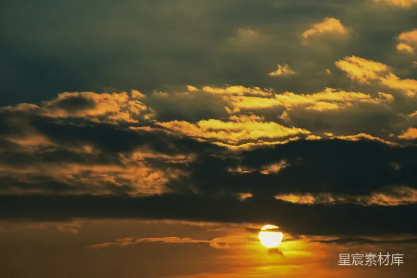 高清摄影 夕阳西下，云海壮美