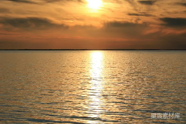 高清摄影 夕阳下的宁静海景