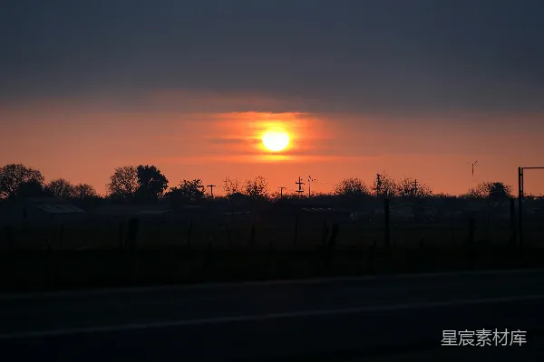 高清摄影 夕阳下的宁静乡村