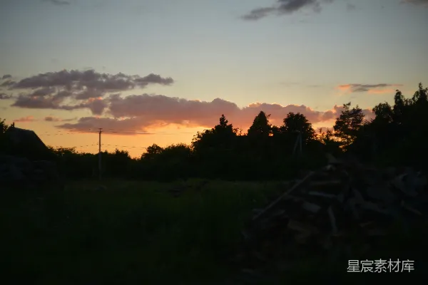 高清摄影 夕阳下的宁静村庄