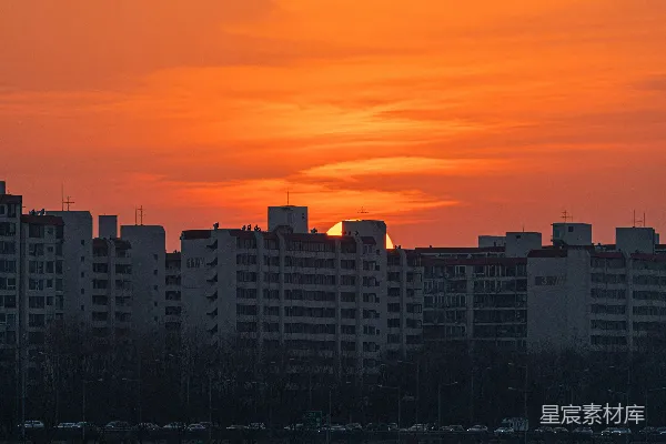 高清摄影 夕阳下的城市剪影