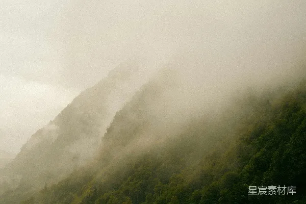 高清摄影 雾中青山