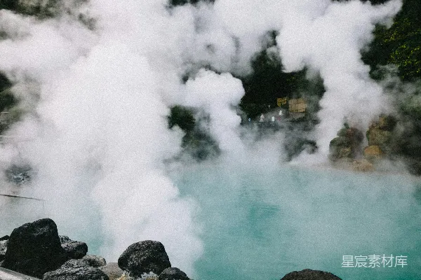 高清摄影 温泉中的蒸汽
