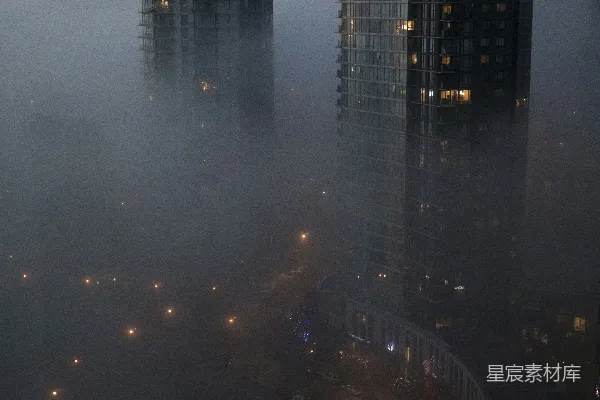 高清摄影 雾中高楼