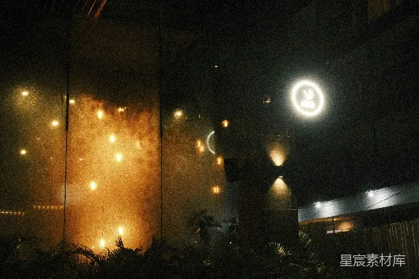 高清摄影 夜晚的咖啡馆入口