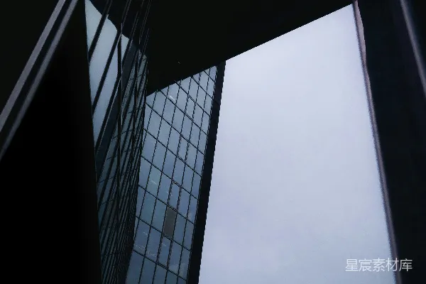 高清摄影 摩天大楼与阴沉天空