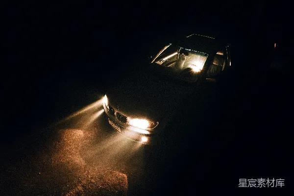 高清摄影 夜晚的宝马车