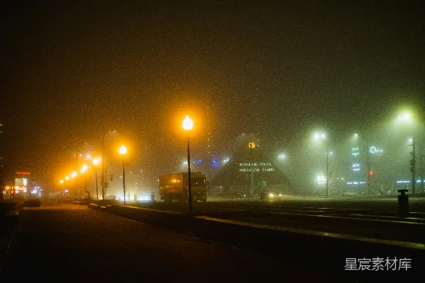 高清摄影 雾中街景