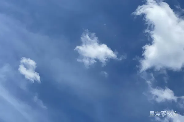 高清摄影 蓝天中的云朵