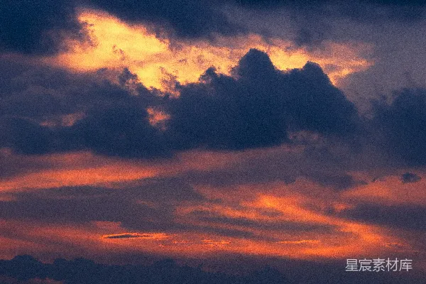 高清摄影 夕阳下的云海