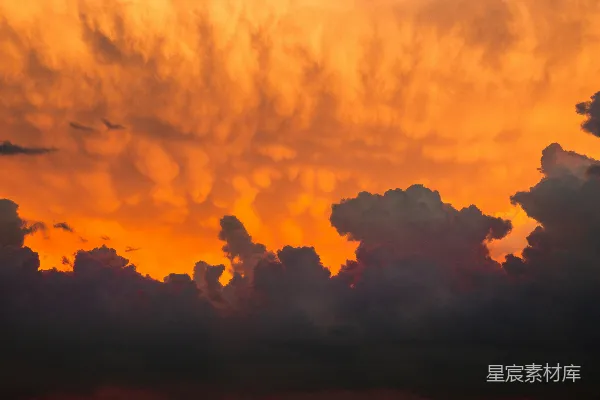 高清摄影 火烧云：天空的壮丽画卷
