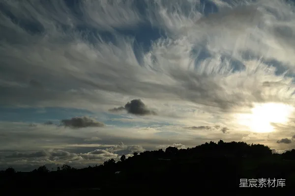 高清摄影 夕阳下的云海