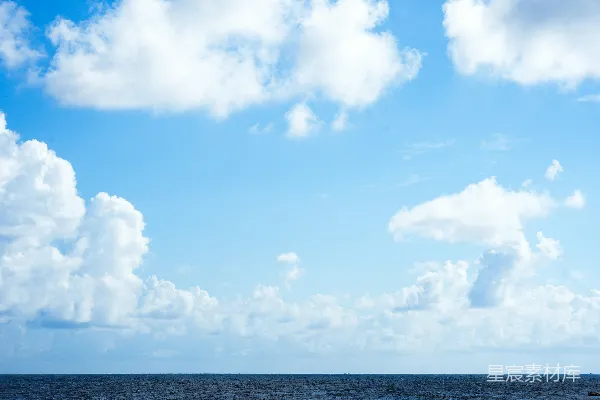 高清摄影 蓝天白云下的宁静海景