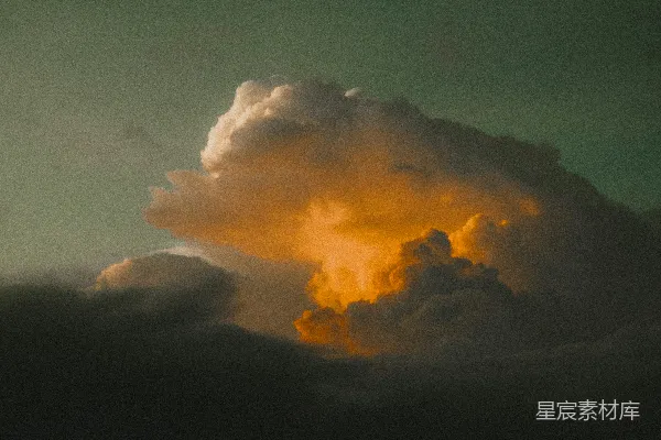 高清摄影 夕阳下的云层