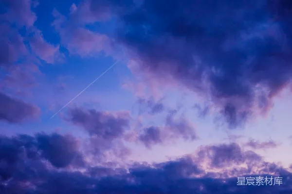 高清摄影 夕阳余晖下的天空