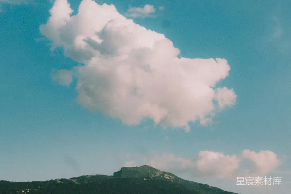 高清摄影 山峦与蓝天