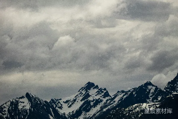 高清摄影 雪山与云海