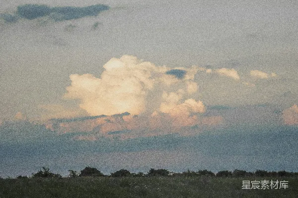 高清摄影 夕阳下的云彩