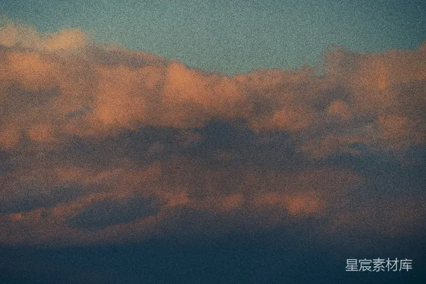 高清摄影 夕阳下的云彩