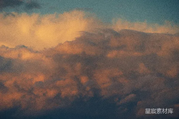 高清摄影 夕阳下的云层